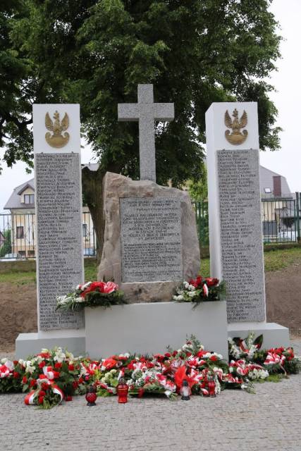 Monument devoted to Polish Armed Forces soldiers on the West